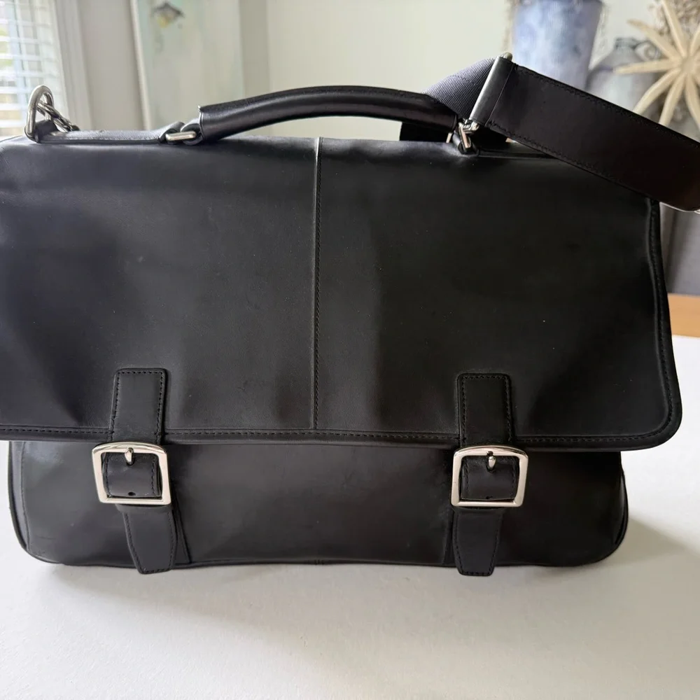 COACH F70666 Lexington Flap Top Black Leather Briefcase/laptop Bag Buckle Detail